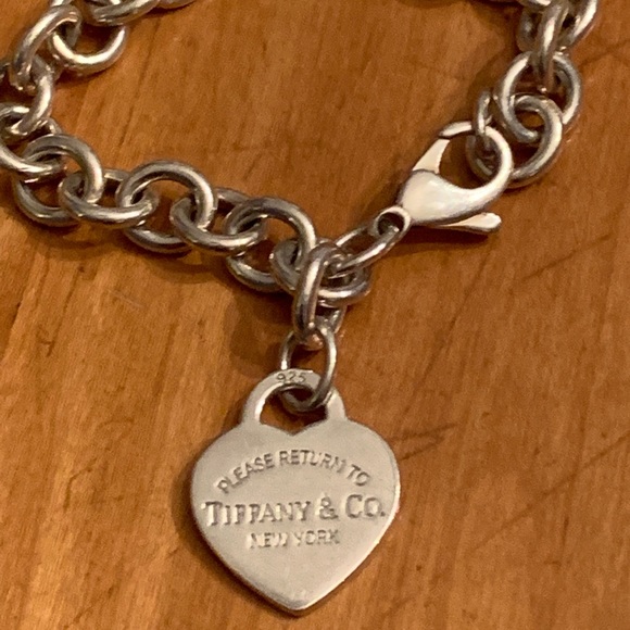 Tiffany & Co. Jewelry - Classic Tiffany Heart Tag Bracelet